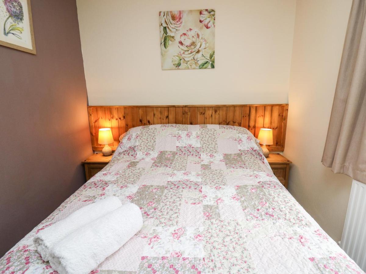 Primrose Cottage Llandrindod Wells Bagian luar foto