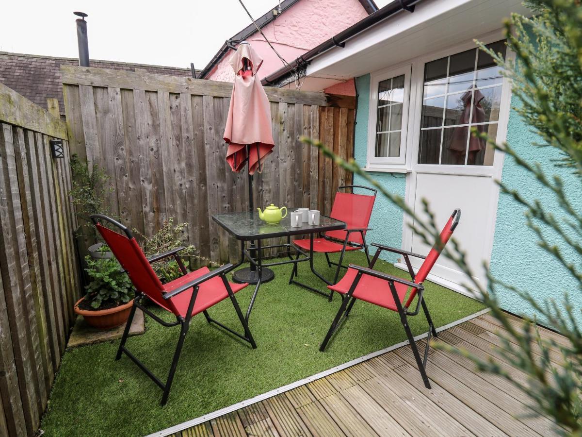 Primrose Cottage Llandrindod Wells Bagian luar foto